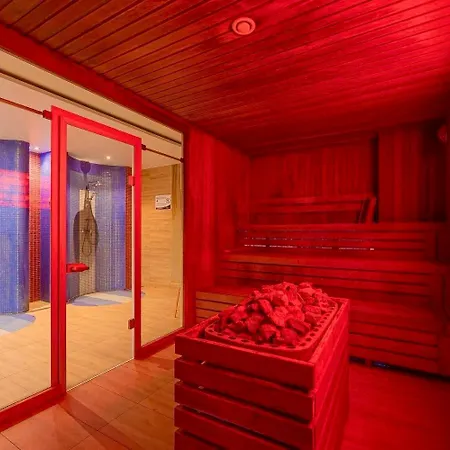 Yamaluxe - Cozy & Stylish With Many Facilities Appartement